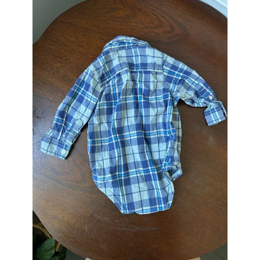 OshKosh Bgosh Baby Boys Blue Plaid Long Sleeve Button Down Bodysuit 12M